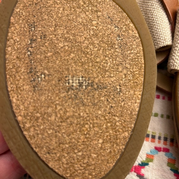 Lucky Brand Women's Tan and Cream Sandals 8.5 - Picture 6 of 8